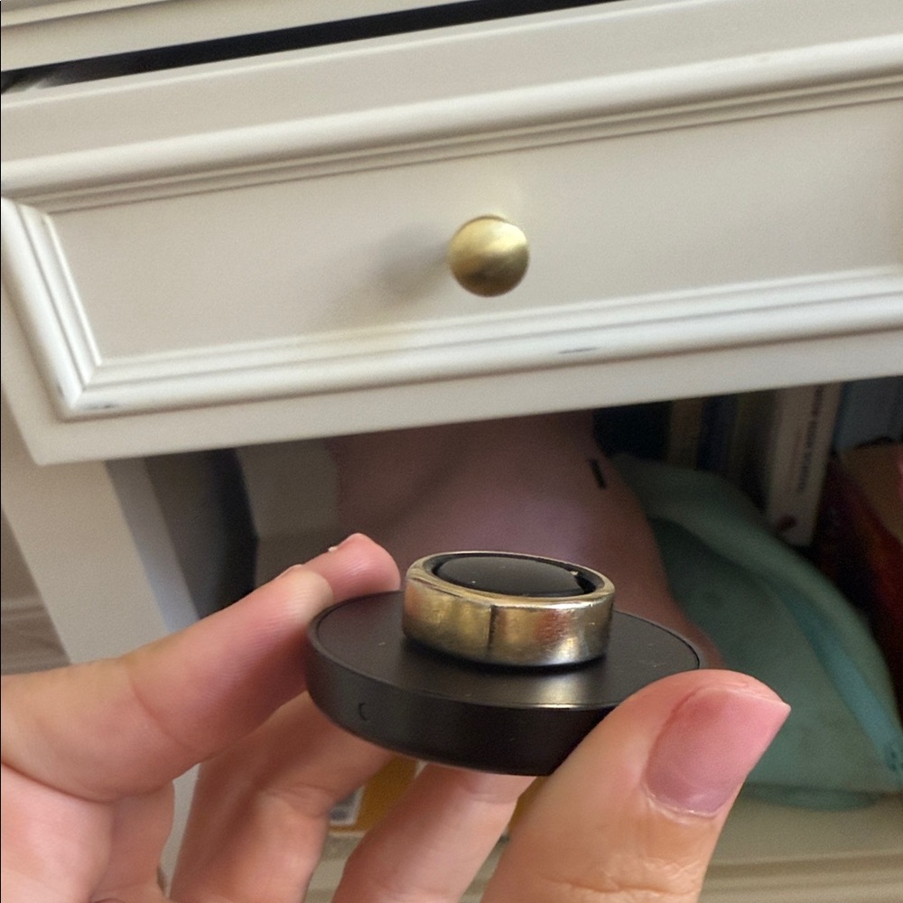 Oura Heritage Ring in Gold Finish - Picture 4 of 7
